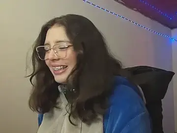 Stripchat Sex Cam of Pao_Ly