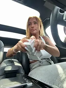 Stripchat Live Porn of LovingBlondie