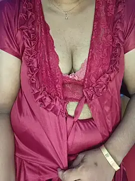 Stripchat Sex Cam of Malluivaniya