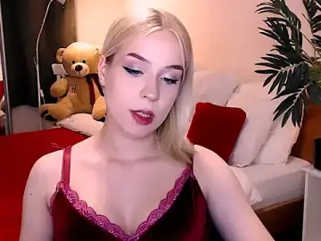 Stripchat Sex Cam of serene_land
