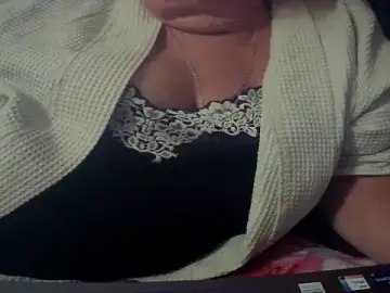 Stripchat Sex Chat of Playful_MILF_Demi