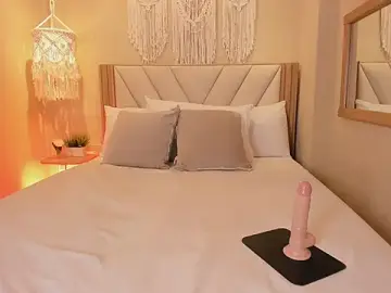 Stripchat Live Sex of KataleyaSwet