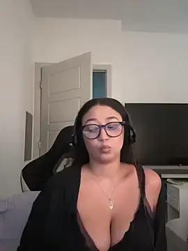 Stripchat Free Live Porn of minhaaa_baby