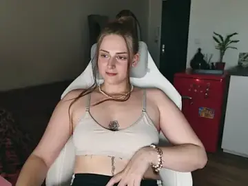 Stripchat Live Porn of Celeste_Off
