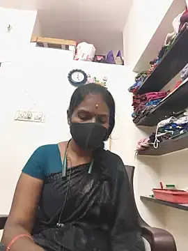 Stripchat Live Sex Cam of Tamil_Yalini12