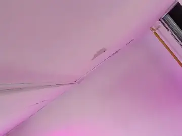Stripchat Sex Chat of leslyy_evans