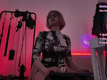 Stripchat Free Porn Cam of CyberXGoddess