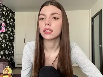 Stripchat Sex Cam of NeidaGowing