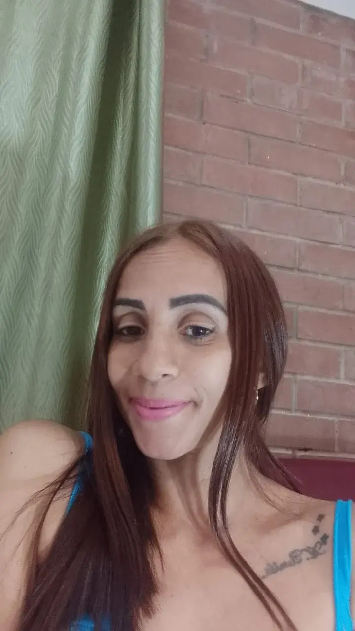 Amber_Moore