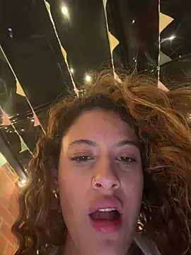 Stripchat Sex Cam of alana15