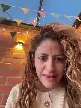 Stripchat Live Sex of alana15