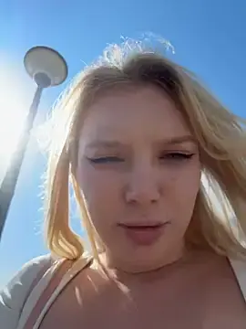 Stripchat Live Sex Cam of AmmyHot
