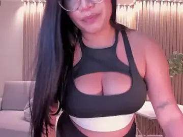 Stripchat Sex Cam of AnnieVelour