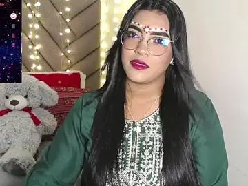 Stripchat Sex Cam of lakshmiraniii