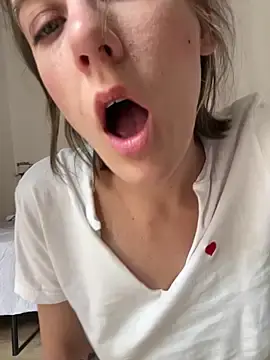 Stripchat Free Live Porn of Kamorana