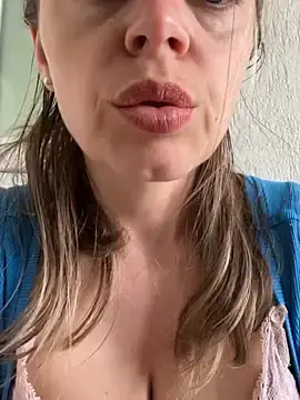 Stripchat Best Webcam of ladywithbigass