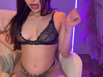 Stripchat Best Webcam of MewDoll