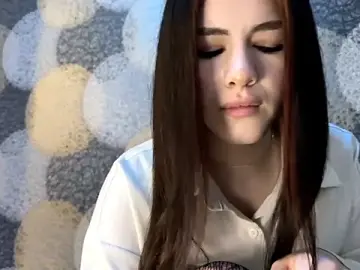 Stripchat Free Porn Cam of DesiredFront