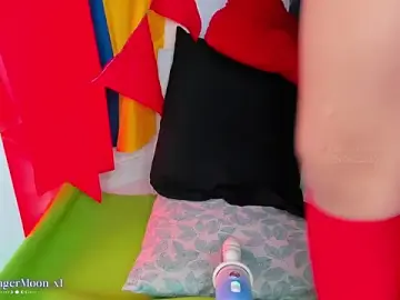 Stripchat Free Live Porn of GingerMoon_