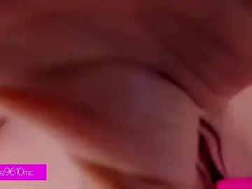 Stripchat Free Porn Cam of ellie_mcdonald
