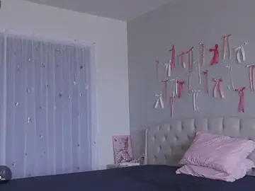 Stripchat Free Porn Cam of yumisunn