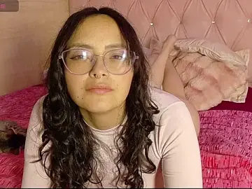Stripchat Free Live Porn of manumeow1
