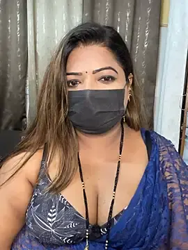 Stripchat Live Sex Cam of Oh-Monika87