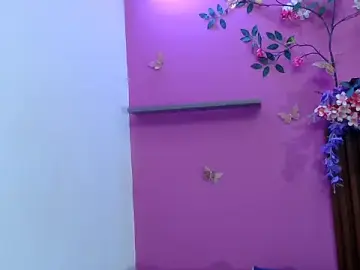 Stripchat Free Live Porn of skinnysofia18