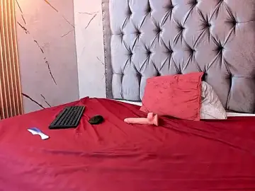 Stripchat Watch Live Sex Cams of sofii_bliss_