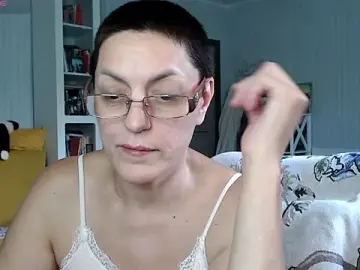 Stripchat Sex Cam of BloomingAllure