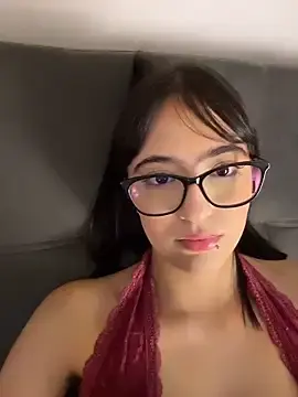 Stripchat Best Webcam of HinaSweet