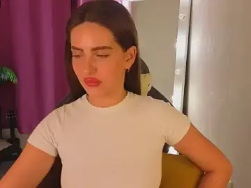 Stripchat Sex Chat of Bella__Kallen