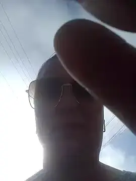 Stripchat Live Sex Cam of PolarLights35