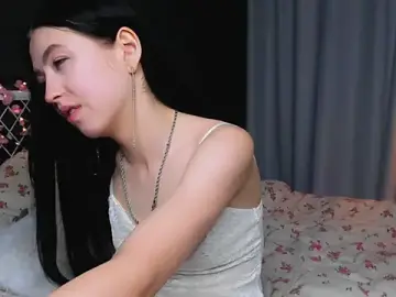 Stripchat Free Porn Cam of lizaa_breeze