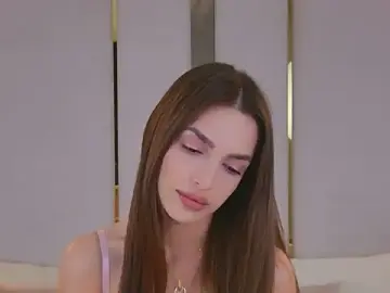 Stripchat Free Porn Cam of BellaHalles