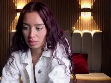 Stripchat Adult Webcam of _Mia_Evans_1