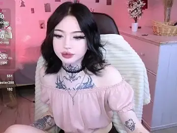 Stripchat Adult Webcams of Emma_Kirks