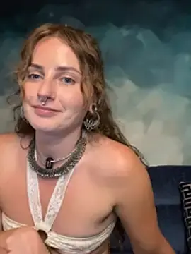 Stripchat Adult Webcam of miamiamuse