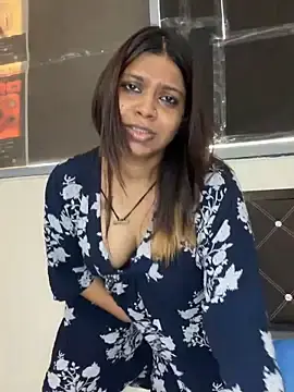 Stripchat Live Sex of Malika_Secrets