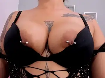 Stripchat Sex Chat of SalommeeT