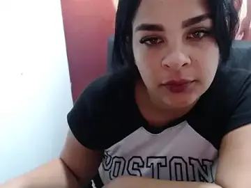 Stripchat Live Sex of Laura_hottt