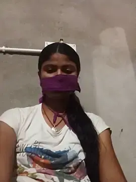 Stripchat Free Live Porn of Tiyaasa