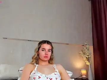Stripchat Adult Webcam of Erika_Carpenter