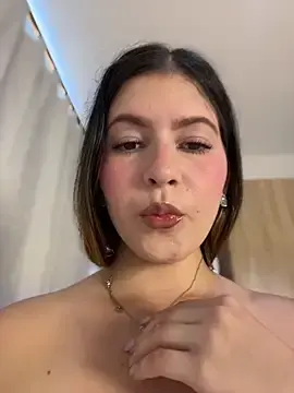 Stripchat Free Live Porn of naughty__angel