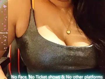 Stripchat Sex Cam of Anu__Reddy