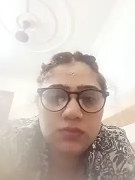 Stripchat Watch Live Sex Cams of yourchahat27