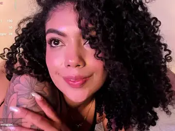 Stripchat Watch Live Sex Cams of miss_curazao