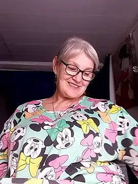 Stripchat Sex Cam of irinamaux