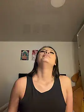 Stripchat Free Live Porn of isaa_001