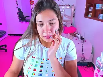 Stripchat Free Porn Cam of perlabeautiful